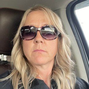 Meet your Posher, Paula